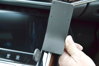 Brodit ProClip, Audi A8 18-24