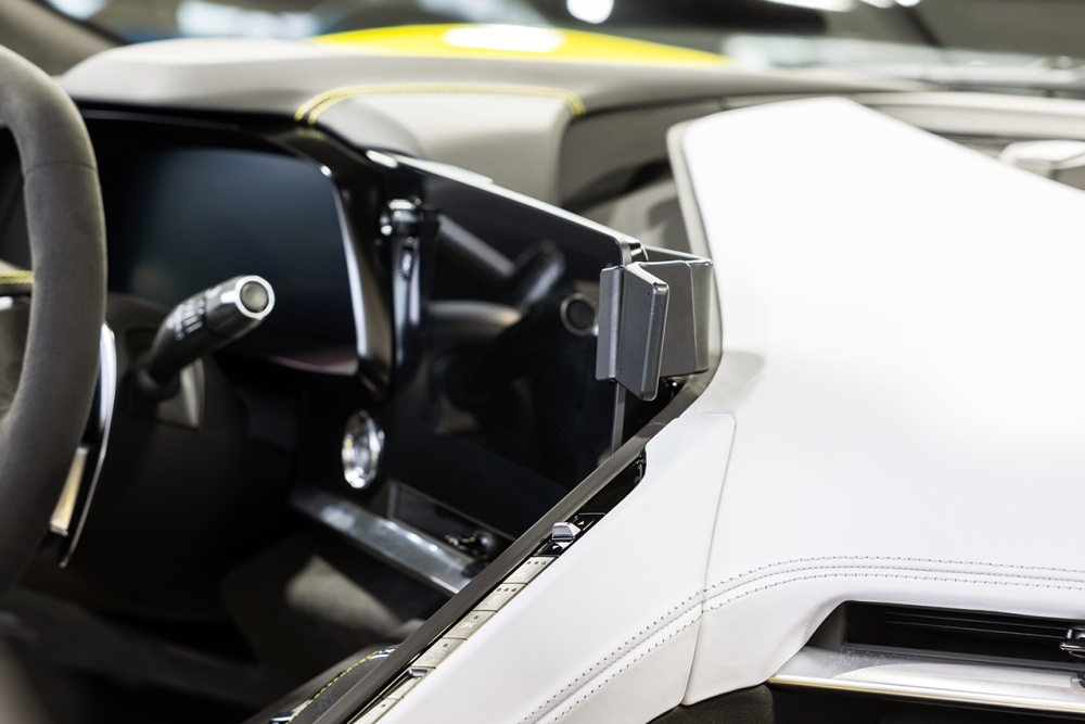 Brodit ProClip, Chevrolet Corvette 20-25