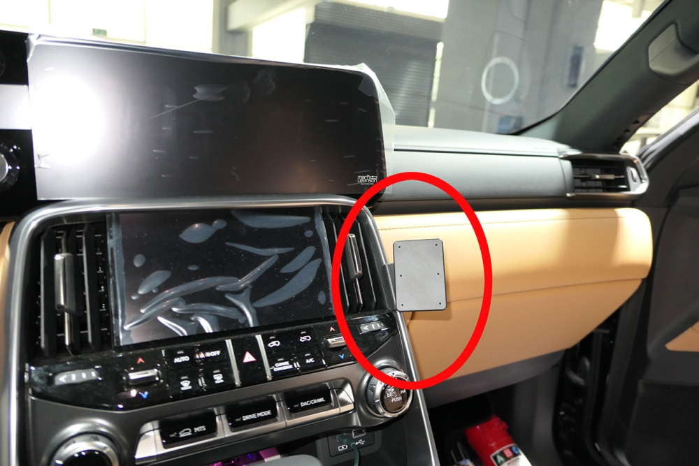 Brodit ProClip, Lexus LX Series 22-