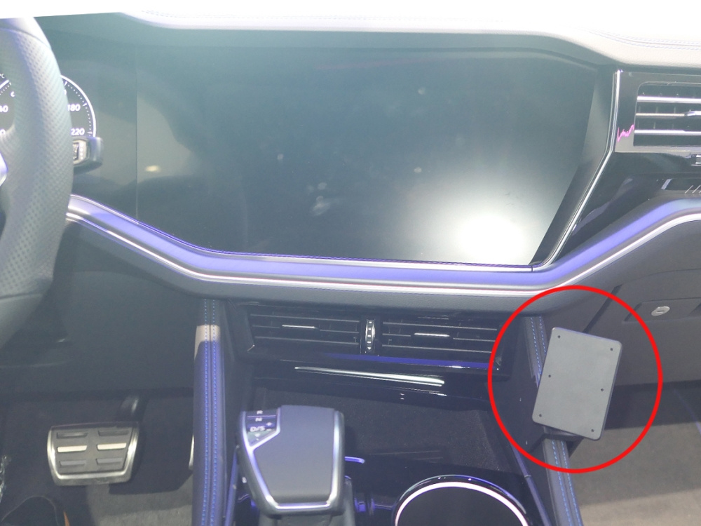 Brodit ProClip, Volkswagen Touareg 24-