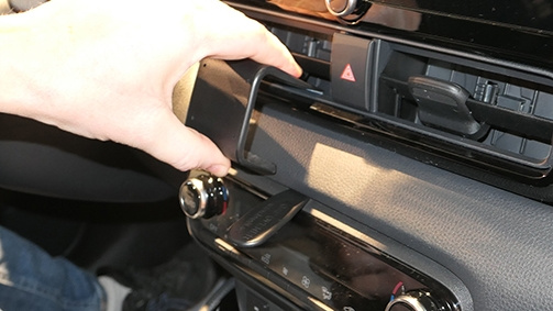 Brodit ProClip, Toyota Yaris 24-26