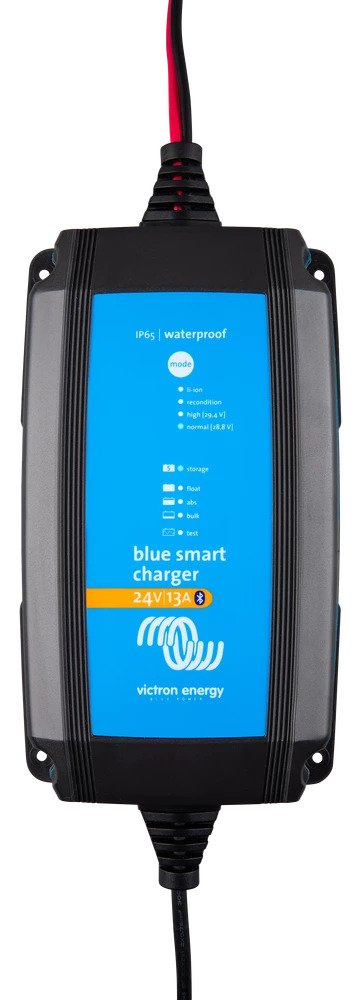Ładowarka akumulatorów Victron Blue Smart IP65 13A, 24V