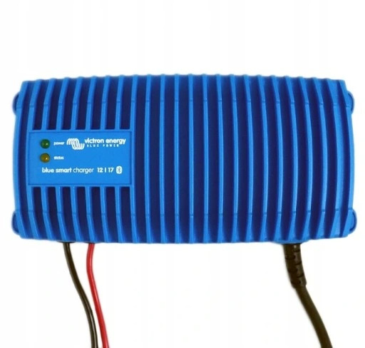 Wodoodporna ładowarka akumulatorów Victron Blue Smart IP67 17A, 12v
