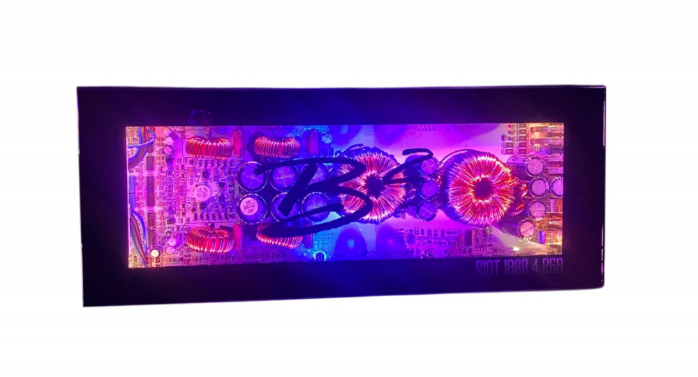 B2 Audio RIOT 1800.4 RGB, czterokanałowy wzmacniacz z podświetleniem RGB