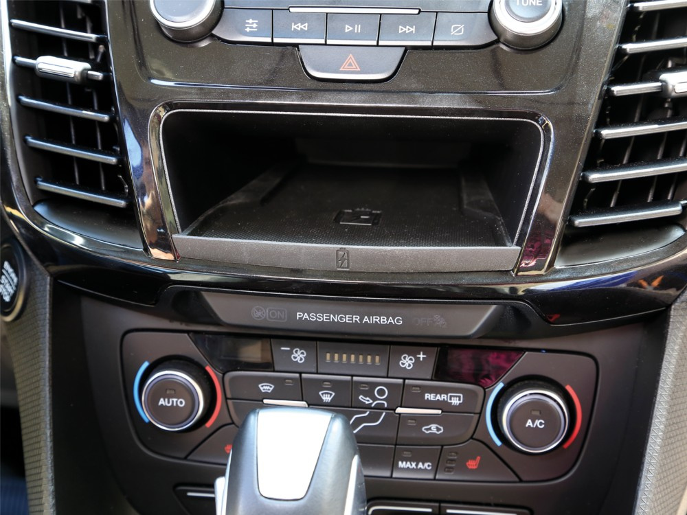 INBAY schowek Ford Transit Connect 10W