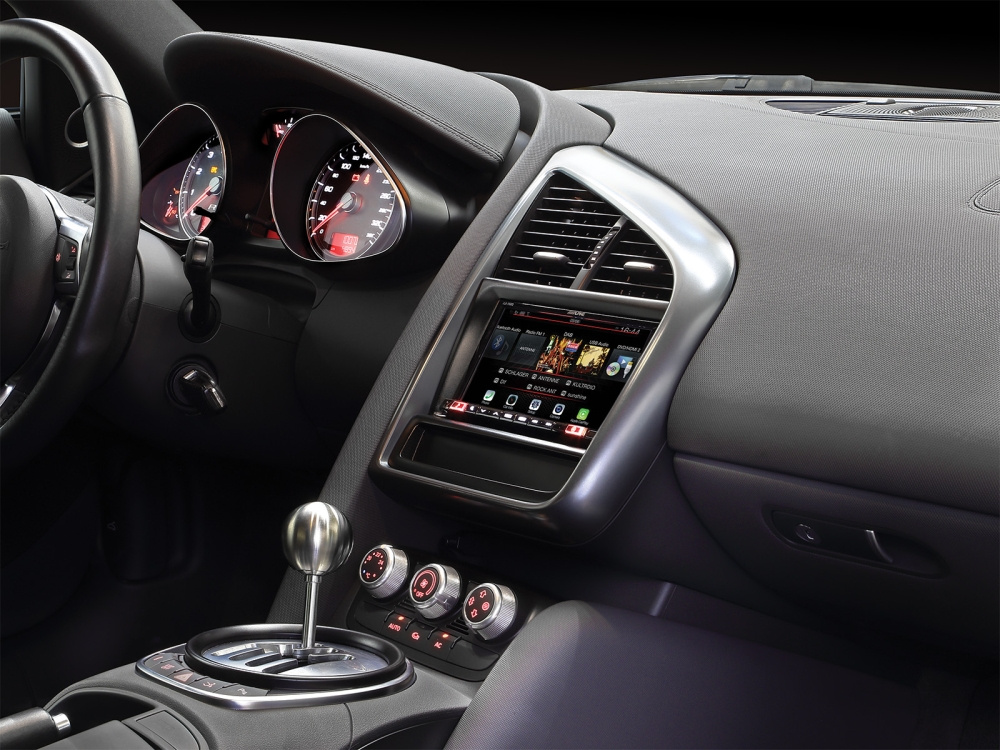 Ramka montażowa 2-DIN Audi R8, czarna