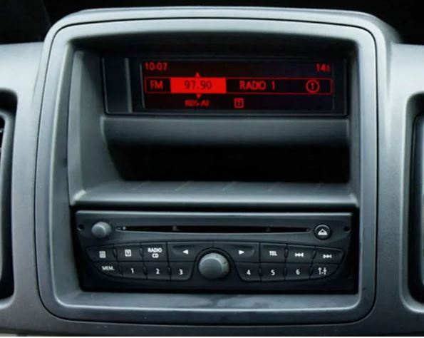 Ramka montażowa Nissan/Opel/Renault 2-DIN