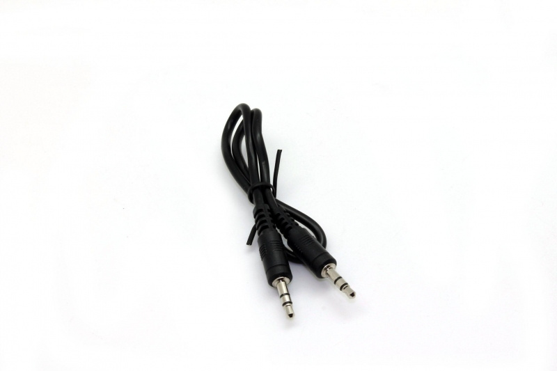 Kabel Aux - 3.5mm do 3.5mm