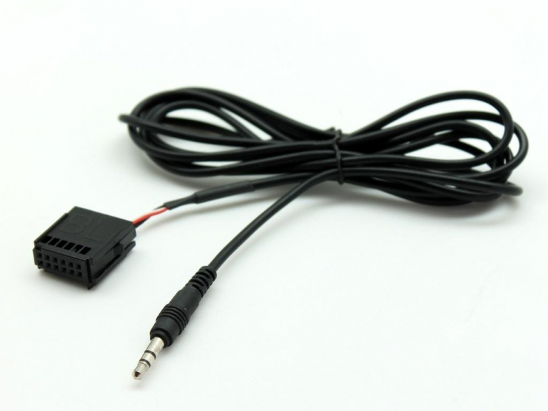 Kabel aux Ford 2004>