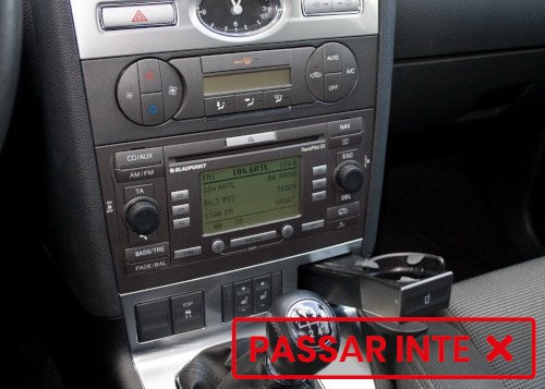 Rama montażowa podwójny-DIN Ford Mondeo MK3, kątowa