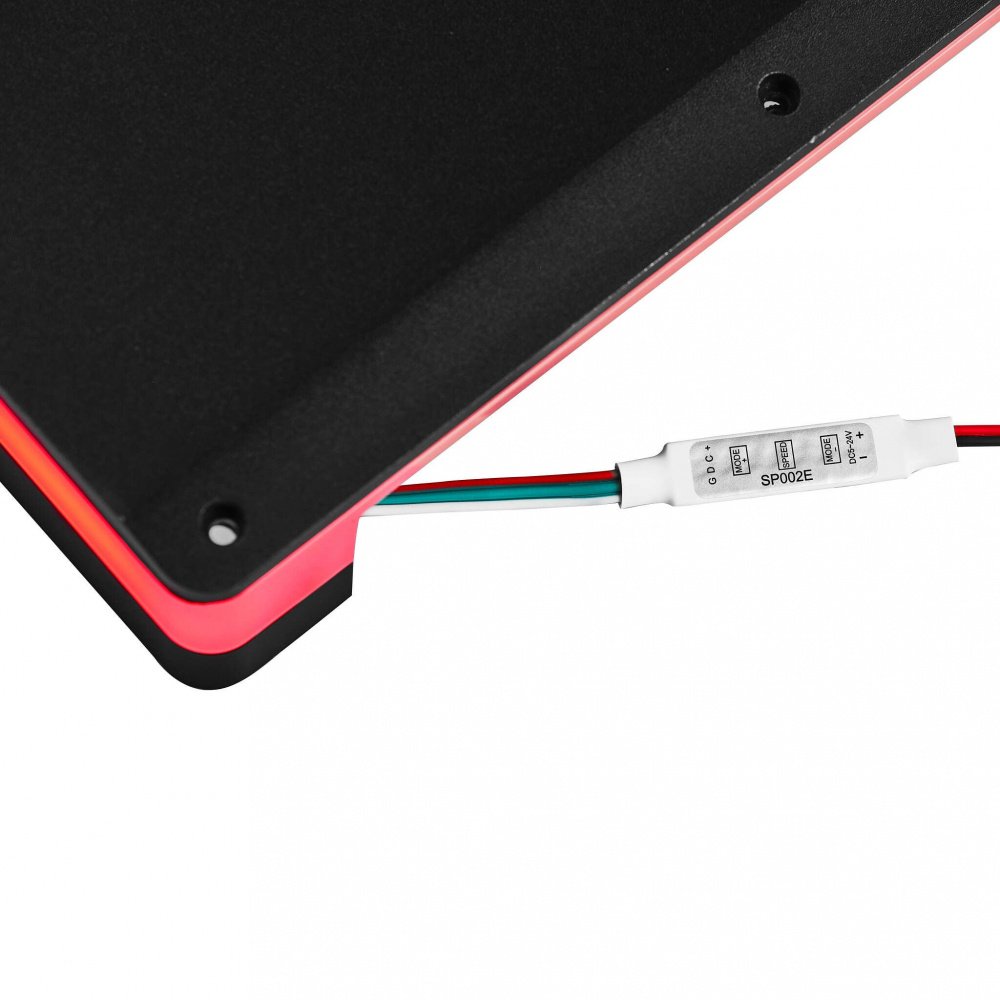 DS18 FX1, monoblok z LED i wieloma możliwościami instalacji