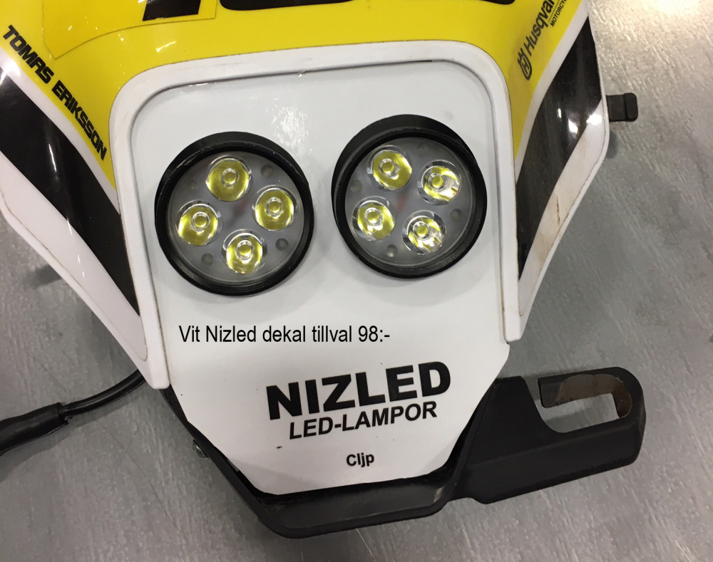 Husqvarna 2020-2023 drukowany 3D uchwyt lampy Nizled 2xR40DRL lub E40D