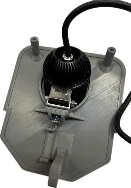Pojedynczy uchwyt lampy 40w Husqvarna 2024-, NIZLED R40DRL zimna biel