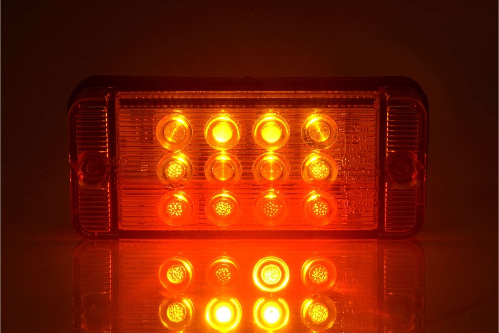 Strands tylne/stop/kierunkowskaz LED, 12-24V DC, z homologacją E