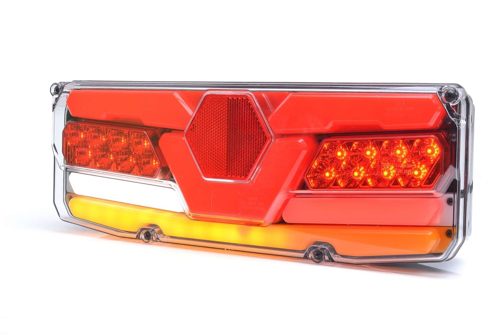 Strands tylna lampa LED - 5 funkcji