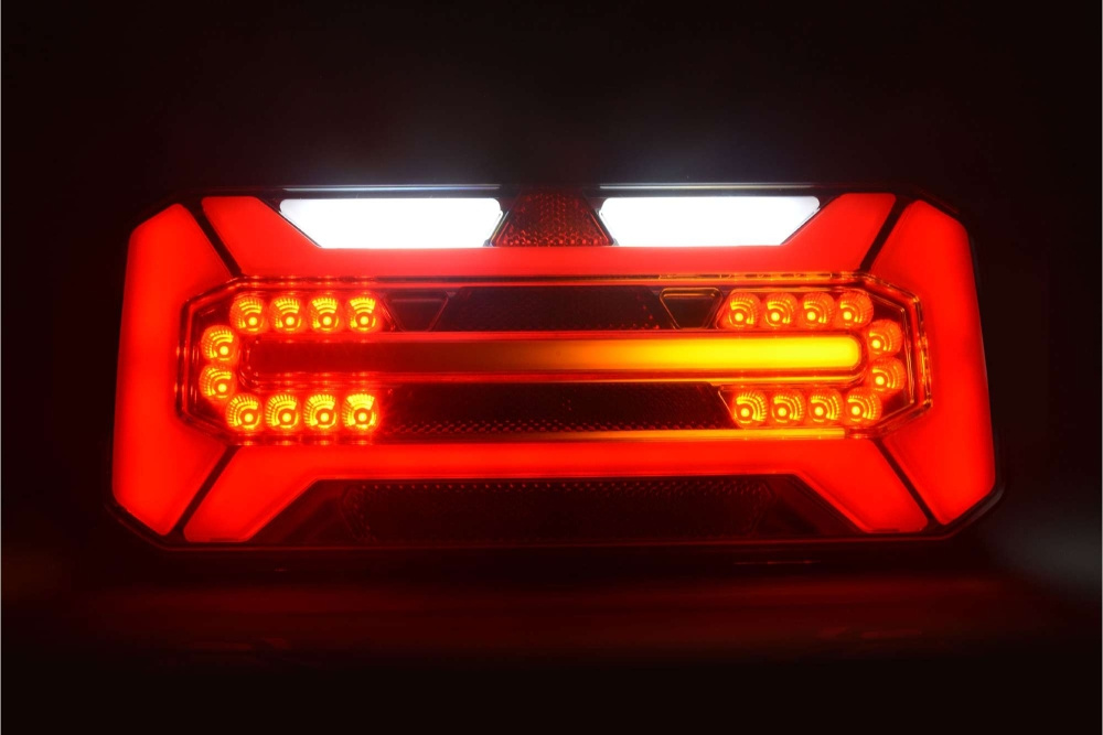 Strands tylne światło 5-funkcyjne LED - lewe, 12-24V DC, dynamiczny kierunkowskaz, IP66/68