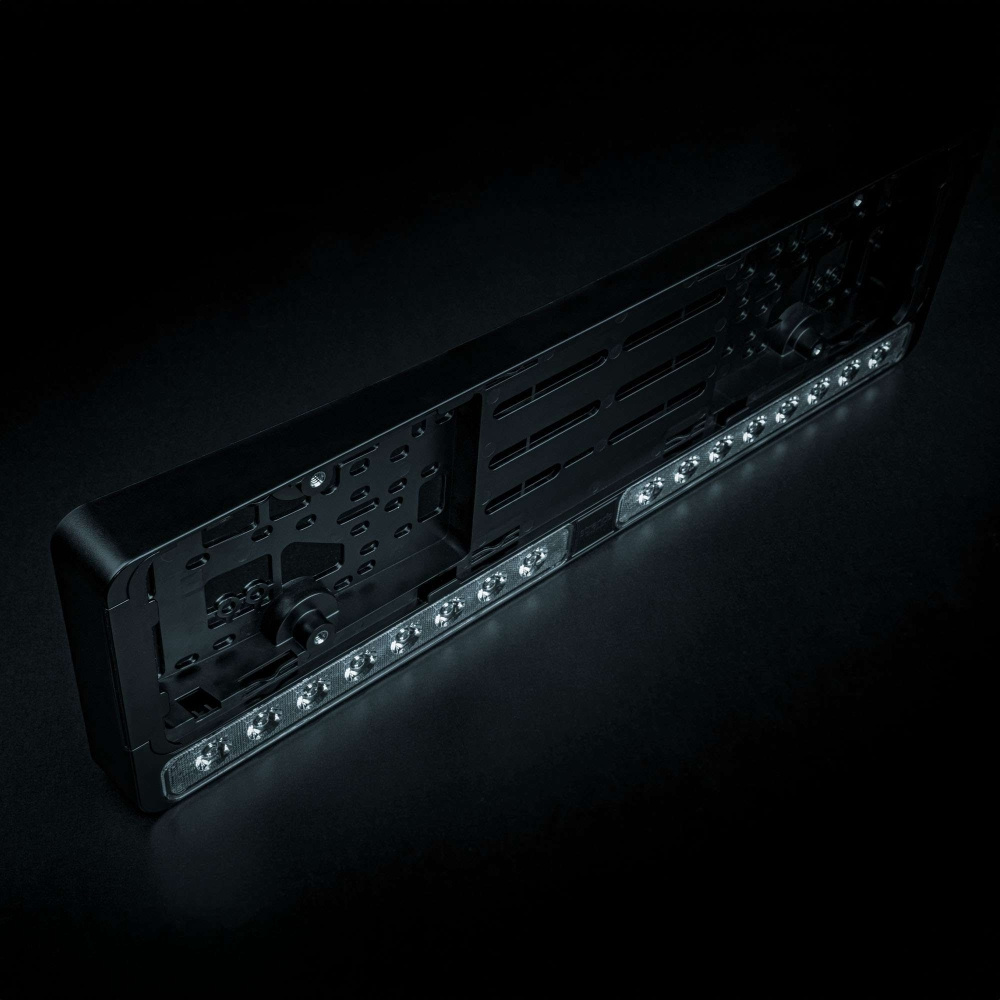 Strands NUUK E-Line Duo LED bar do tablicy rejestracyjnej DK