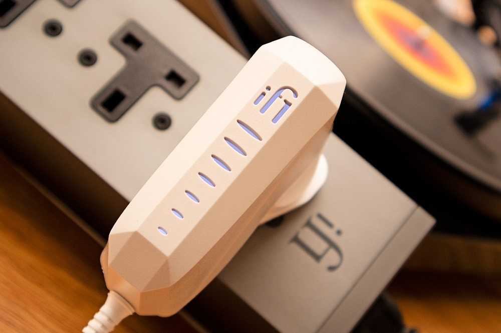 zasilacz iFi Audio iPowerX, 15V / 1.5A