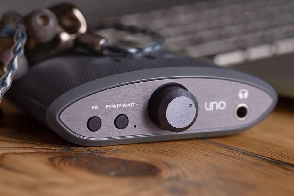 iFi Audio Uno, wzmacniacz słuchawkowy z USB DAC